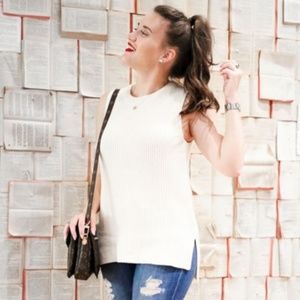 J Crew Cream Sleeveless Tunic Sweater Size Small